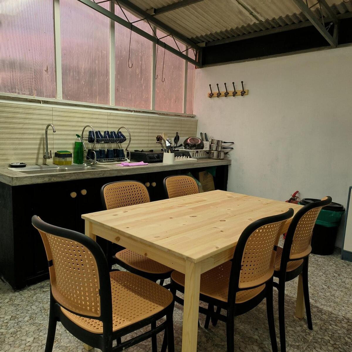 Tg103A Pet Friendly 15Pax, Near Beach Side Tanjung Bungah  Zewnętrze zdjęcie