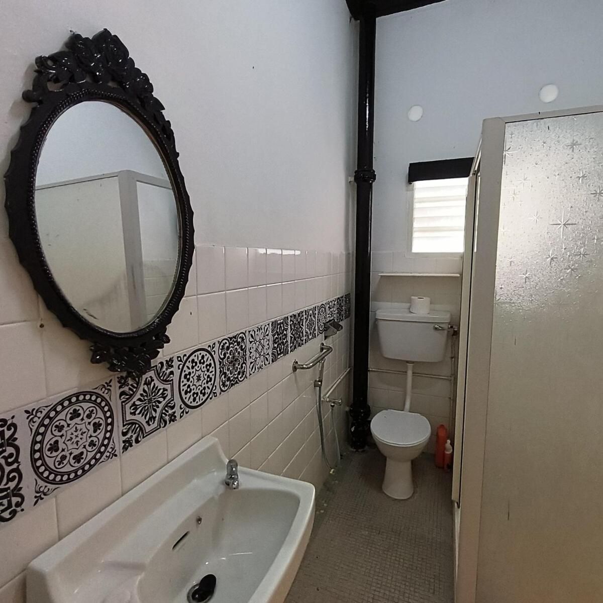 Tg103A Pet Friendly 15Pax, Near Beach Side Tanjung Bungah  Zewnętrze zdjęcie